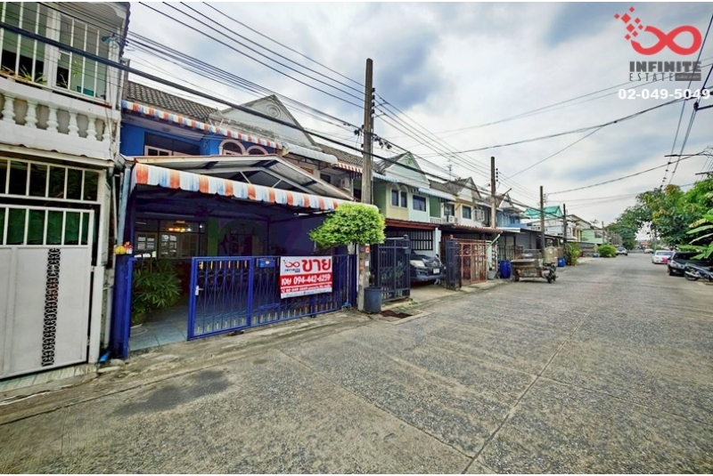 ขายทาวน์เฮาส์ 2ชั้น 22ตรว.อุดมสุข 51 ซ.ประวิทย์และเพื่อน 14 ใกล้ BTS