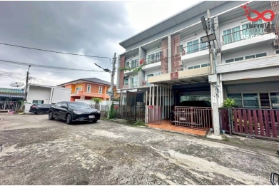 92503, ขายทาวน์โฮม 3ชั้น 18ตร.วา ลาดพร้าว นาคนิวาส 27 