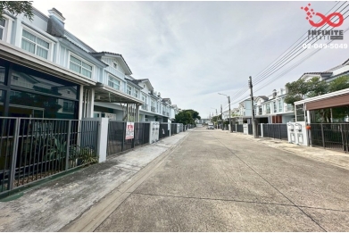 92496, ขายทาวน์โฮม 2ชั้น 24ตรว. อินดี้ 1 บางนา-รามคำแหง 2 ใกล้เมกะบางนา