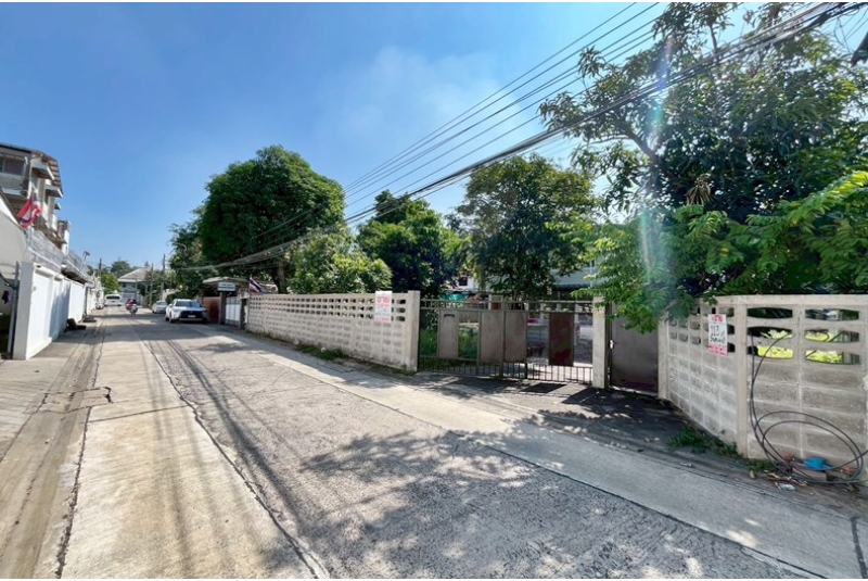 ขายบ้านเดี่ยว 2ชั้น 113ตรว.ลาดพร้าว 64 ใกล้MRT สถานีโชคชัย 4