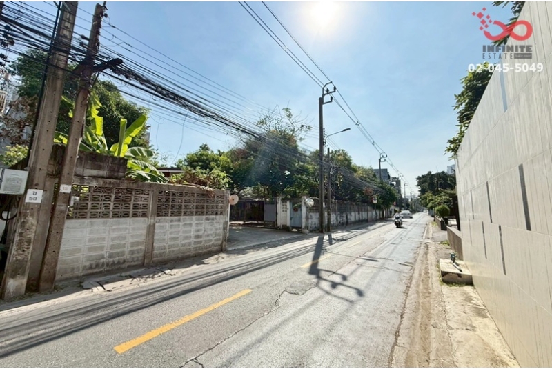 ขายบ้านเดี่ยว 183 ตร.วา รัชดาภิเษก 32 ใกล้ MRT ทำเลทอง เหมาะทำธุรกิจ/โฮมออฟฟิศ