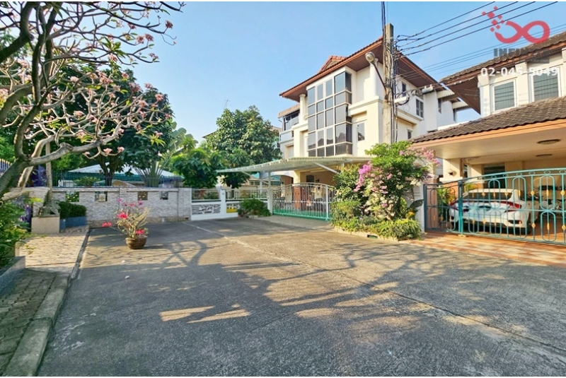 ขายบ้านเดี่ยว3 ชั้น 62 ตร.ว. เอกสิน 2 นาคนิวาส 48 ประดิษฐ์มนูธรรม หลังริม